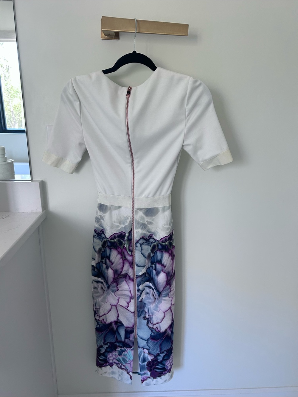 Ted Baker dress - Picture 3 of 3